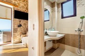 \"Villa Natalia\" with Sea View, Private Pool & Wi-Fi - Image 4