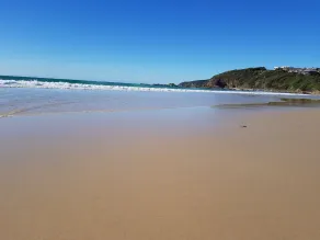 Sun, Sand, Beachside house with magical views. - Image 3