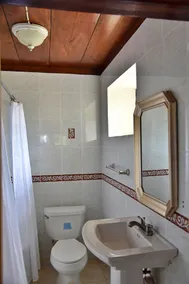 Villa 5 Chambres en Bord de Mer - Image 2