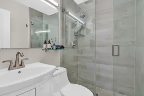 Islamorada retreat \"Bungalow Blue\" w/ heated pool, Bikes, BBQ, amenities galore! - Image 2