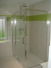 casa de alta capacidad con piscina privada - Image 3