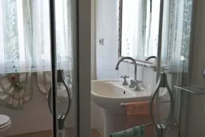 RONDINE: Fredlig bondgård nära Toscana skatter, 1 km från affärer långt - Image 2