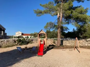 Villa Sonia with private pool, 4 bedrooms and beautiful garden - Image 2
