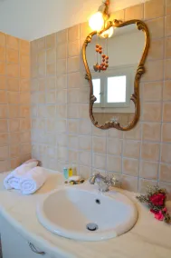 Cycladic Villa with fantastic sea view - Image 2