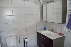 Small studio / Furnished rental - Image 2