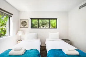 The Perfect Spacious 2BR Getaway-Netflix - Image 5
