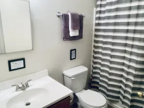 Comfortable CLEAN living! Pilot PIT Perfect! - Image 3