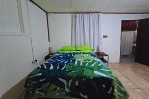 Garden Apartment - Image 3