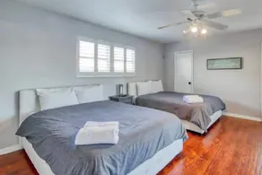 Heated Pool 3BR Home, 15mins to Beach - Image 4