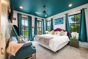 River View Luxury with Heated Pool & Take Ferry to French Quarter - Image 3