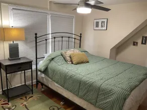Cute and Cozy 3BR House with Parking - Image 2