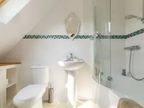 Renoviertes Pfarrhaus, Garten & Sauna, 9 Schlafzimmer, Haustiere Erlaubt - Image 5