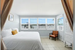 Bring your boat • 3 min walk to beach (wagon, towels, & umbrella provided) • Sunset/waterfront views from your backyard- Sleeps 6, Dog Friendly.  Watch dolphins and marine wildlife as you sip your coffee or cook up BBQ at night. Newly renovated! - Image 4