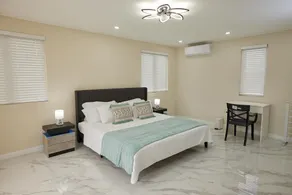 Horizon- 6BR Gated Villa Near Beach w Pool - Image 3