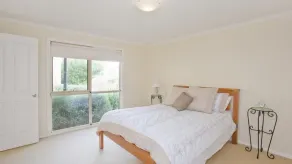 Darian Beach House 1-28 Sea Views 500m to Beach - Image 3
