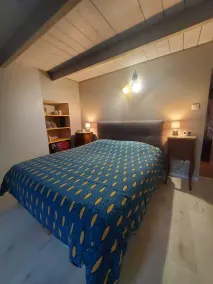 Chez Émile Logement Entier, 2 Chambres, Jardin Privé - Image 5