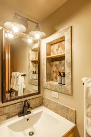 Cozy Aspen Grove 2 bed 2 bath - Image 3