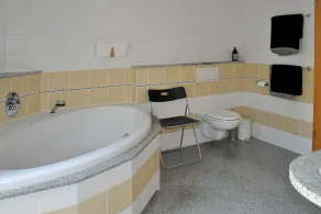 Komfortabel feriebolig, eksklusiv beliggenhed på vindmøllen, nær Warnemunde - Image 4