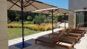 Mas Provençal contemporain proche Avignon et St Rémy de Provence, Alpilles - Image 5