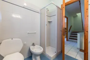 La Chimera Duplex with Garden 700m from sea - Happy Rentals - Image 4