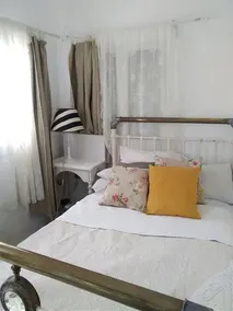 Small villa nearby the beach also pets friendly - Image 4