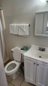 Stay Lodge of Charlotte - Image 5