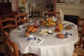 Bed and Breakfast i hjertet af en vin ejendom puisseguin- Gironde - Image 2