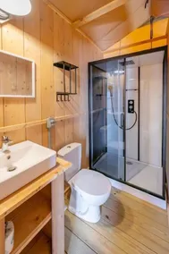 Chincoteague Bay RV Resort & Cottages - Image 4