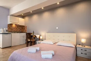Ionian View Studio Apartment with Sea View, Wi-Fi & Air Conditioning - Image 5