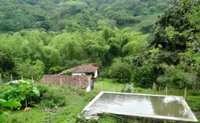 Doppelzimmer mit eigenem Bad und Blick auf den Fluss und die Berge - Image 3