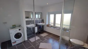 Beautiful 110-square-meter apartment with a balcony - Image 3
