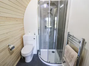 AILSA CRAIG, pet friendly, character holiday cottage in Great Witley - Image 3
