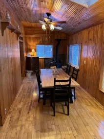 GORGEOUS 4 Season WATERFRONT Cottage Family Getaway, Sleeps up to 14 w loft apt - Image 4