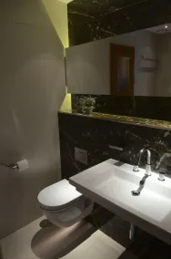 Luksusvilla, beliggende i rolige omgivelser, privat pool, fælles tennisbane - Image 5