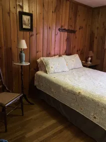 Fairystone Sasquatch Sanctuary Semi-Rustic Cabin ~Private~ near Fairystone Park - Image 4
