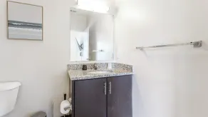 Landing | Chic 1BD, Gym - Image 4