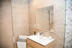 Casa de Las Flores - Apartamento con jardín privado frente a la Playa de Comillas - Image 3