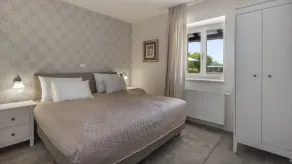 Villa Lux. Ema con piscina riscaldata immersa nella vegetazione mediterranea - Image 4