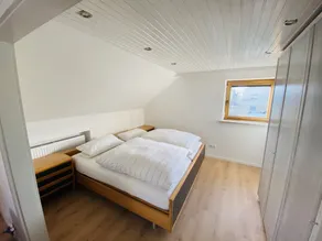 Beautiful top floor apartment with loft character - Image 5
