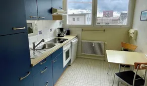 3 large rooms, 77 sqm, elevator, directly on the beach and in the center - Image 5