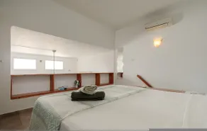 Sunset Beach house with two bedrooms - Image 5