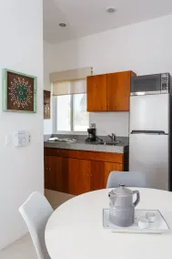 Brand new, cozy & equipped Puerto Morelos condos. - Image 5