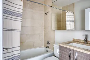 Airy Kips Bay 1BR w/ Elevator & Doorman, walk to Herald Sq, by Blueground - Image 4