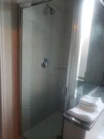 Fully furnished  House - Image 2