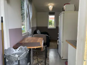 5 minutes from Chambly, small house at the bottom of the garden - Image 3