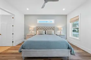 Luxury 4BR Across street from beach New Hot Tub! - Image 5