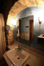 SMARAGDA ART COUNTRY HOUSE a lovers nest or family resort, spectacular sea views - Image 3