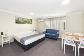 Rotary Lodge Port Macquarie - Image 4