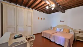 Private villa in heart of the Chianti, pool and wifi - Image 5