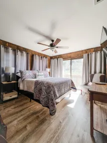 COME TRY US OUT! GREAT FISHING! BEST RIVER VIEW ON THE LITTLE RED RIVER! - Image 5